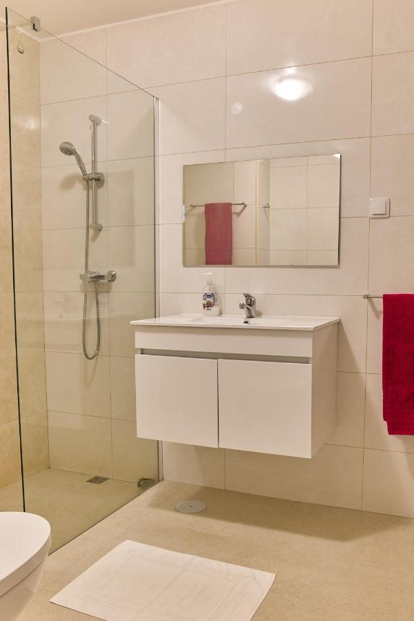 415 Casa Pimenta Lagos